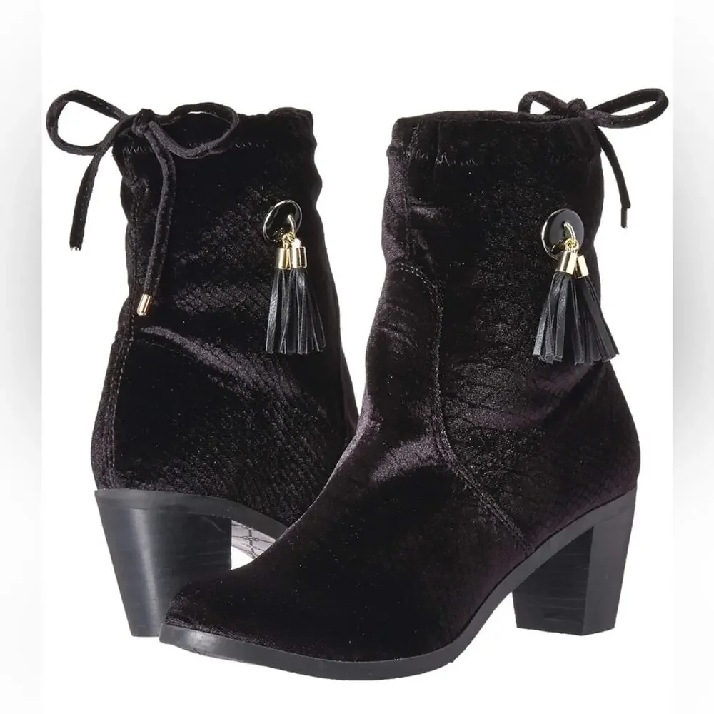 New $115 Black Faux Velvet Slouchy Sock Boot Tassle Womens 9.5 Boho Quiet Luxury